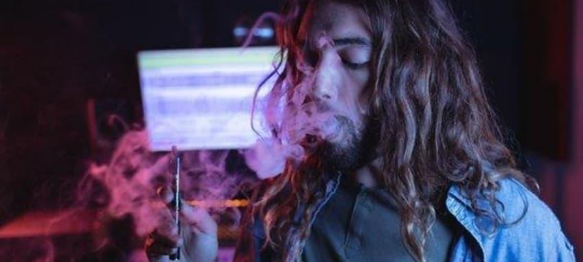 papieros elektroniczny im Praxischeck und e zigarette günstiger als rauchen vergleichen - Kosten, Geschmack und Gesundheit