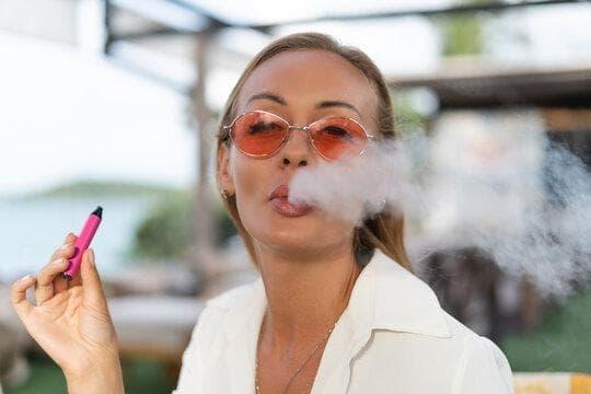 E cigi bolt präsentiert die besten Tipps für E cigi bolt und e liquide bio Freunde