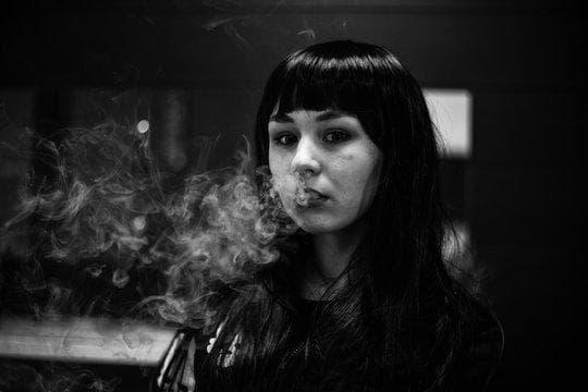 Entdecken Sie e-dym E-Zigarette Angebote in Euskirchen mit e-dym für mehr Genuss und Vielfalt