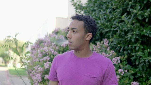 E-Zigaretten Ratgeber wenn die einweg vape blinkt beim ziehen, Ursachen, schnelle Lösungen und Praxis-Tipps