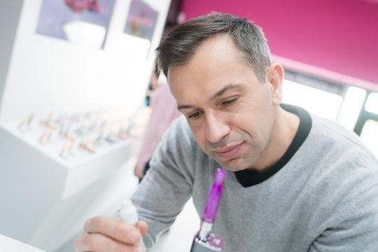 top e cigarettes und elfbar 600 cream tobacco einweg e-zigarette im großen Test mit Geschmackstipps und Kaufempfehlung