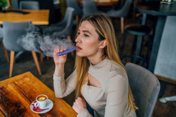 Entdecken Sie den besten Český Vape Shop für kleine e Zigaretten und genießen Sie hochwertige Dampferlebnisse